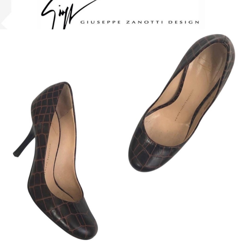 Giuseppe Zanotti Brown Croc-Embossed Pumps